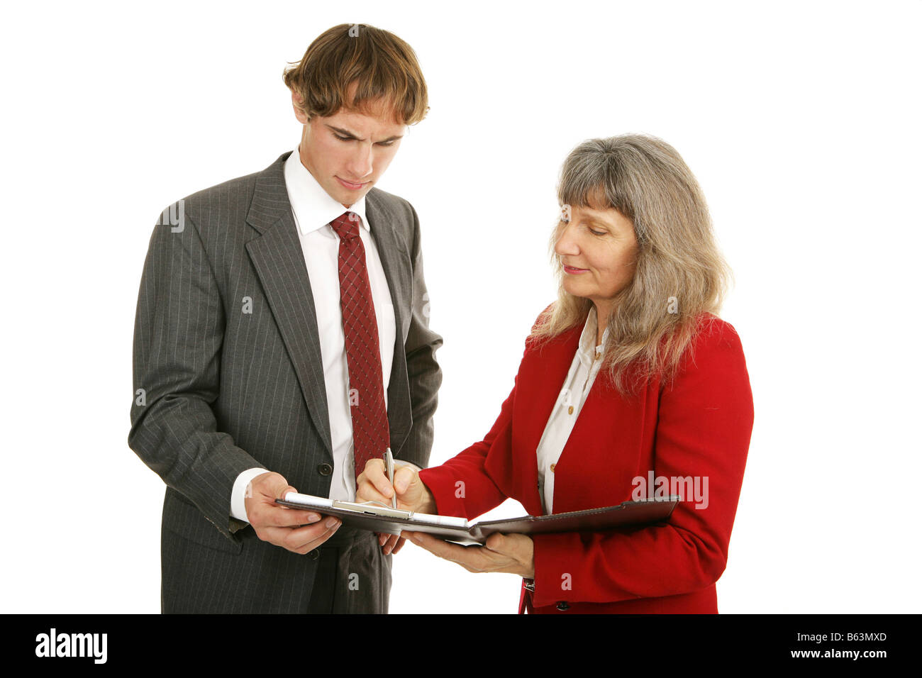 наставник внимательно и придирчиво