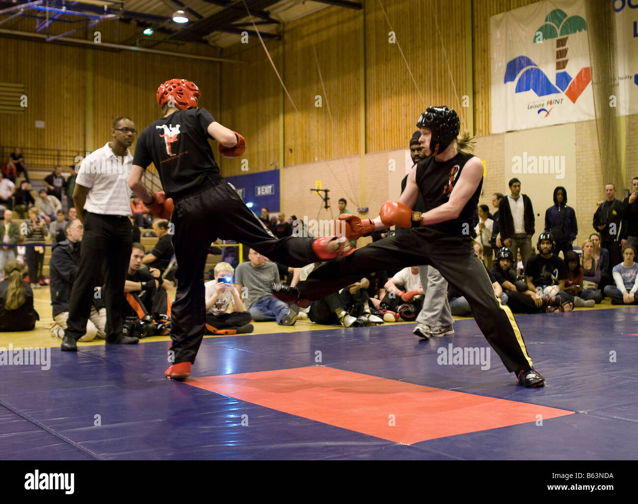 Competitors fighting in a kung fu tournament Stock Photo Alamy