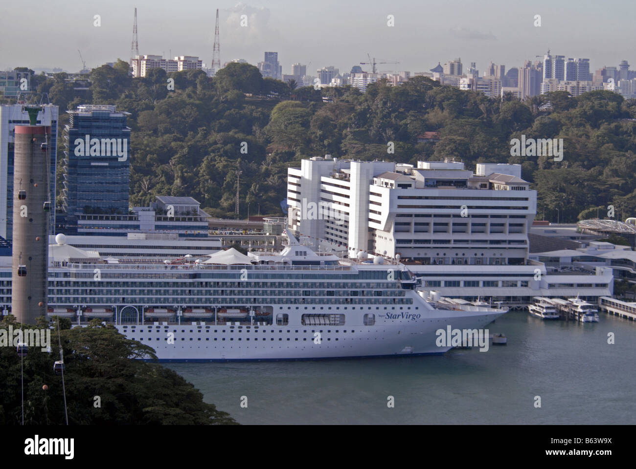 A LUXURY LINER IN SINGAPORE Stock Photo
