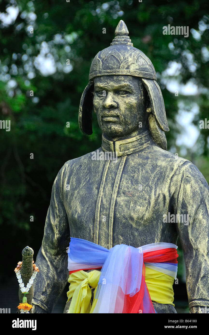 King Taksin the Great statue Samut Songkhram, Thailand Stock Photo