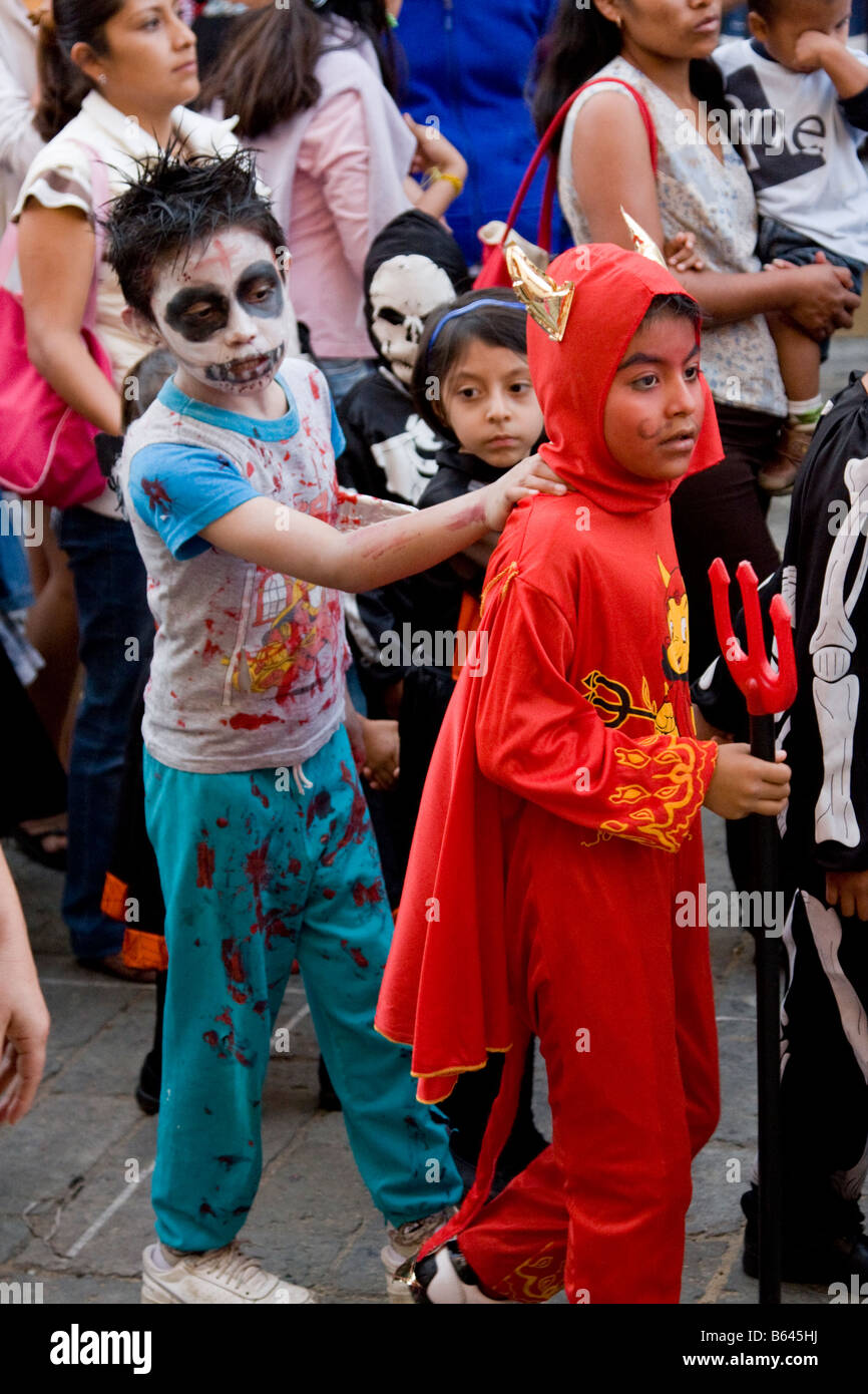 Oaxaca, Mexico. Day of the Dead. Children's Parade, Procession, Comparsa, in Memory of the Dead.  Costumes Stock Photo