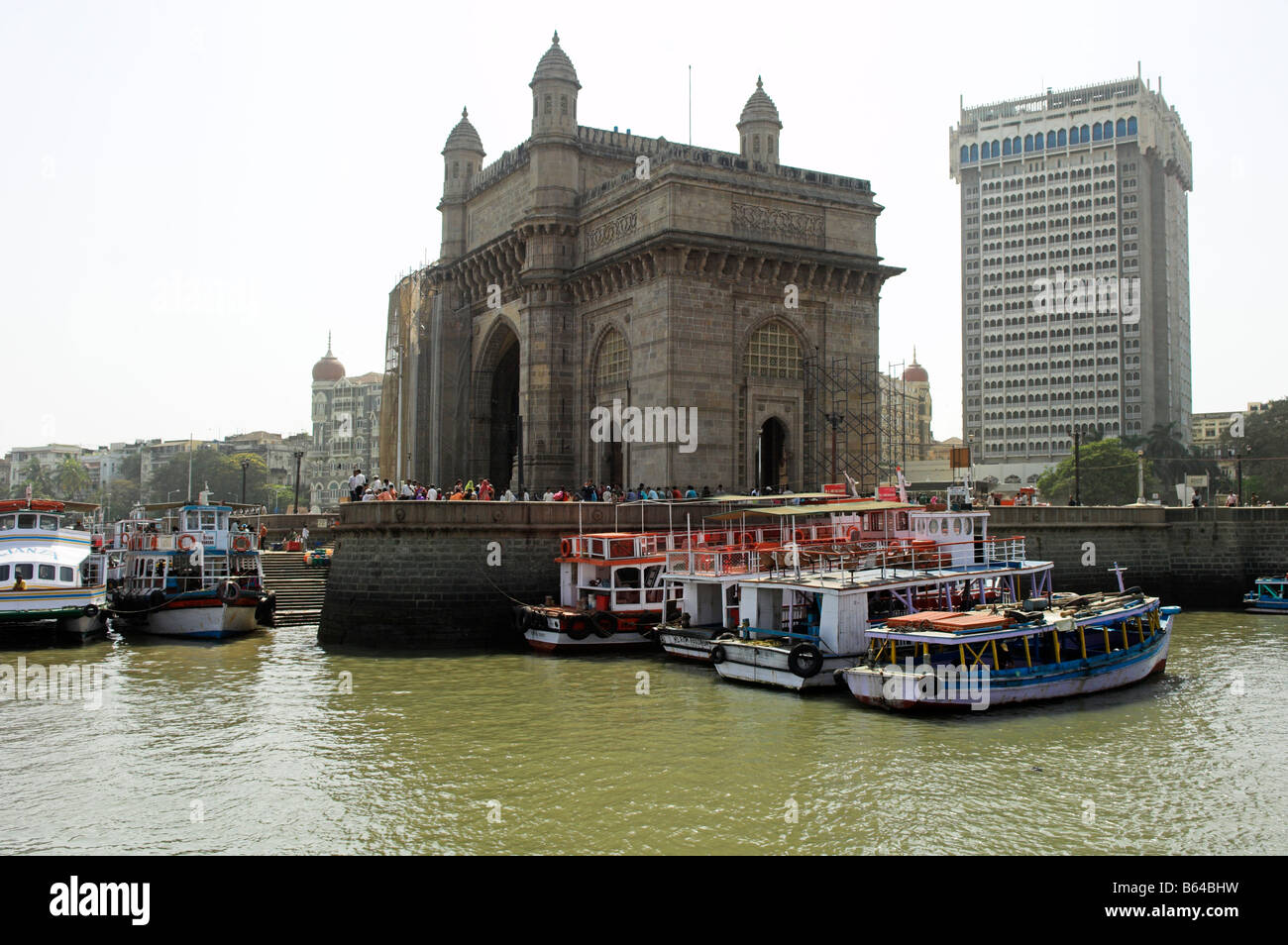 Ferry boats in front of Gateway to India in Mumbai Stock Photo