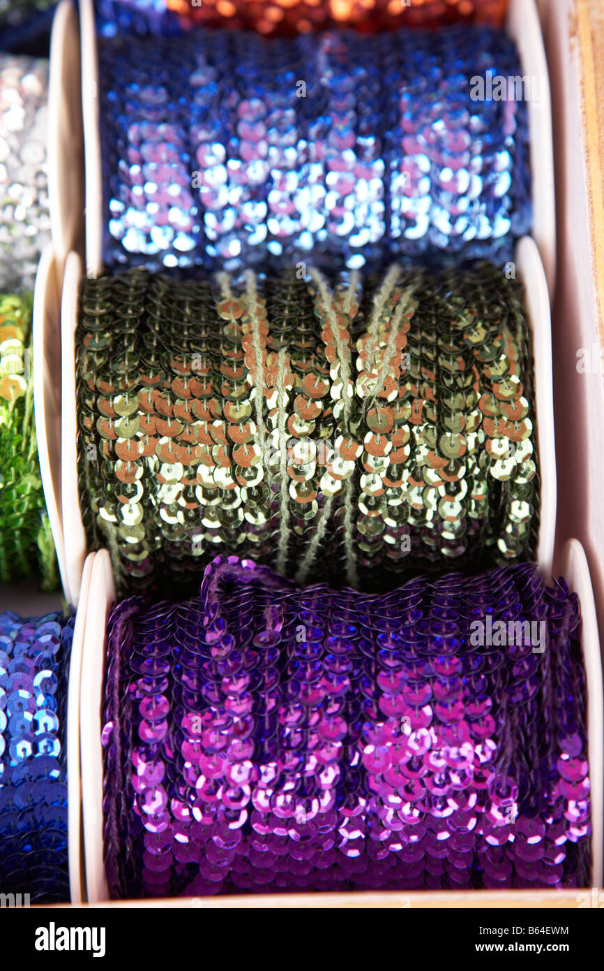 Costume with sequins hires stock photography and images Alamy