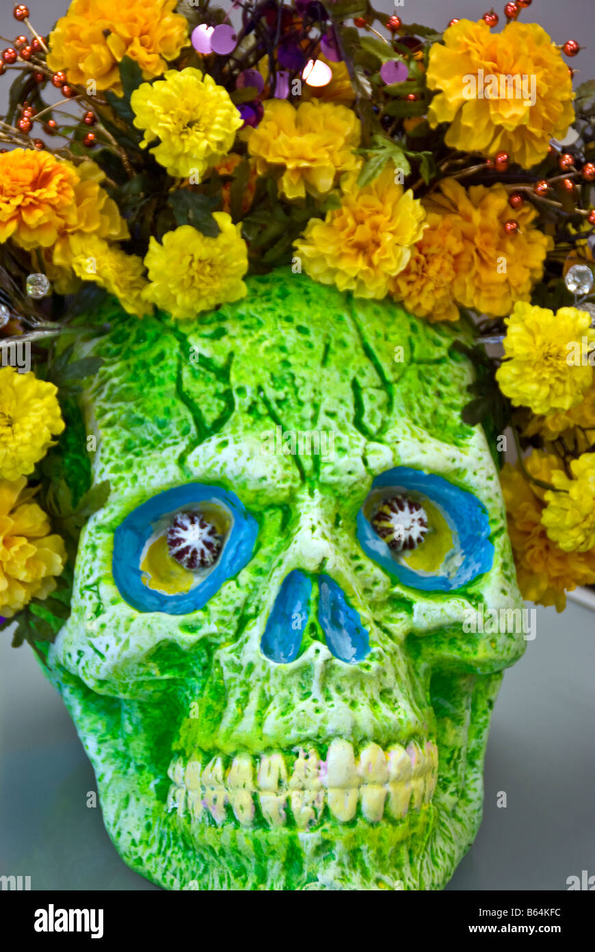 San Antonio's Say Si Art Studio, Youth Arts Program, student made mask for Day of the Dead (Dia de los Muertos) Festival Stock Photo