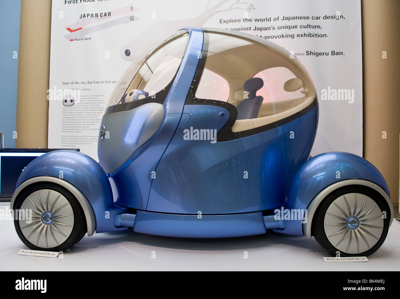 'Mobile cell' at the exhibition Japan Car - Designs for the Crowded Globe, London Stock Photo
