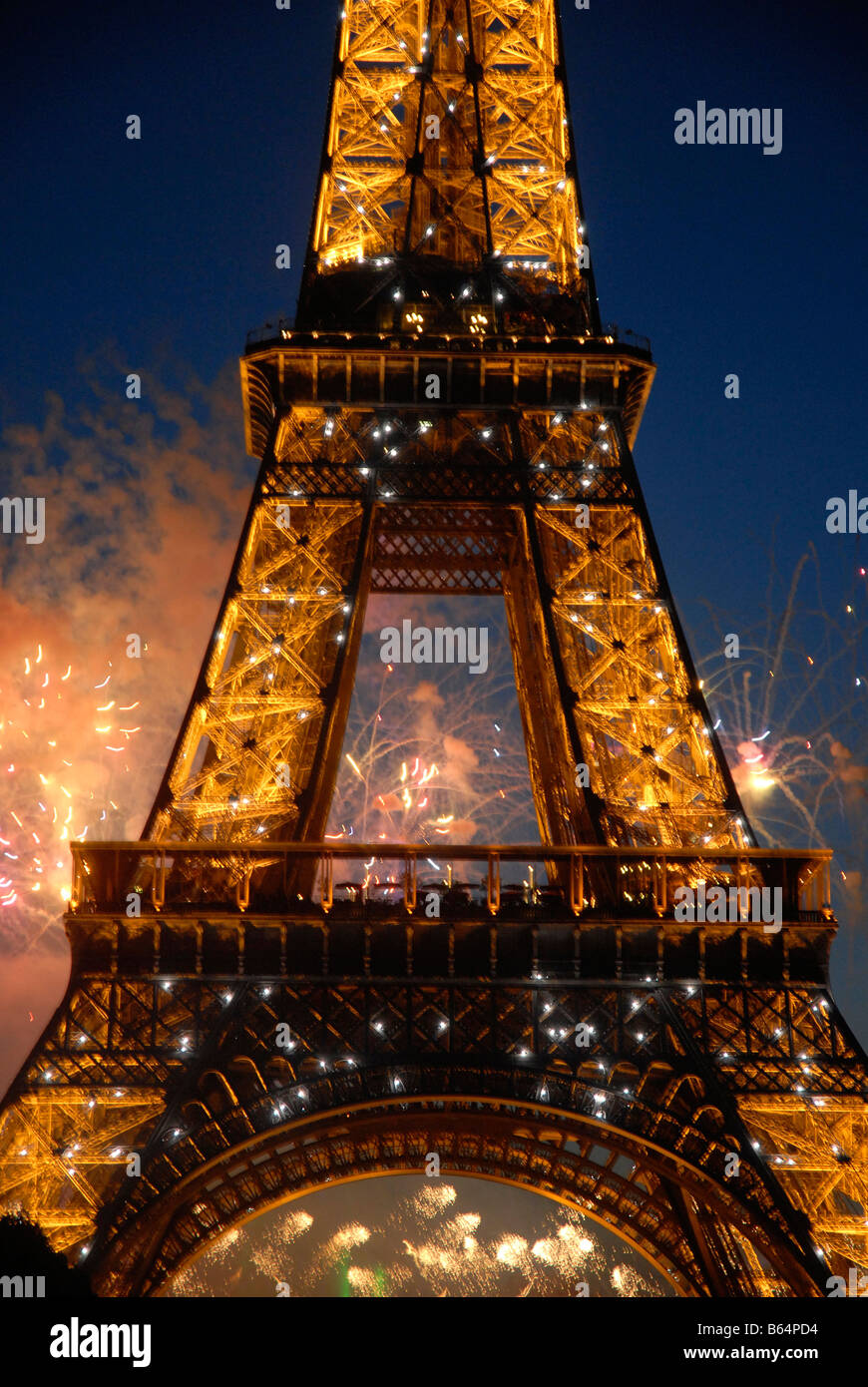 Eiffel Tower On Fire 2025 Date Code