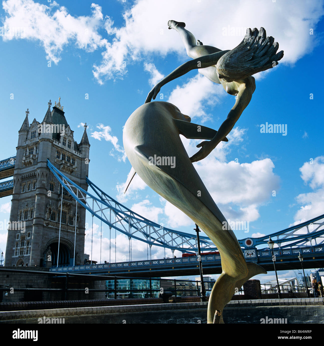 London tower bridge blue sky dolphin hires stock photography and