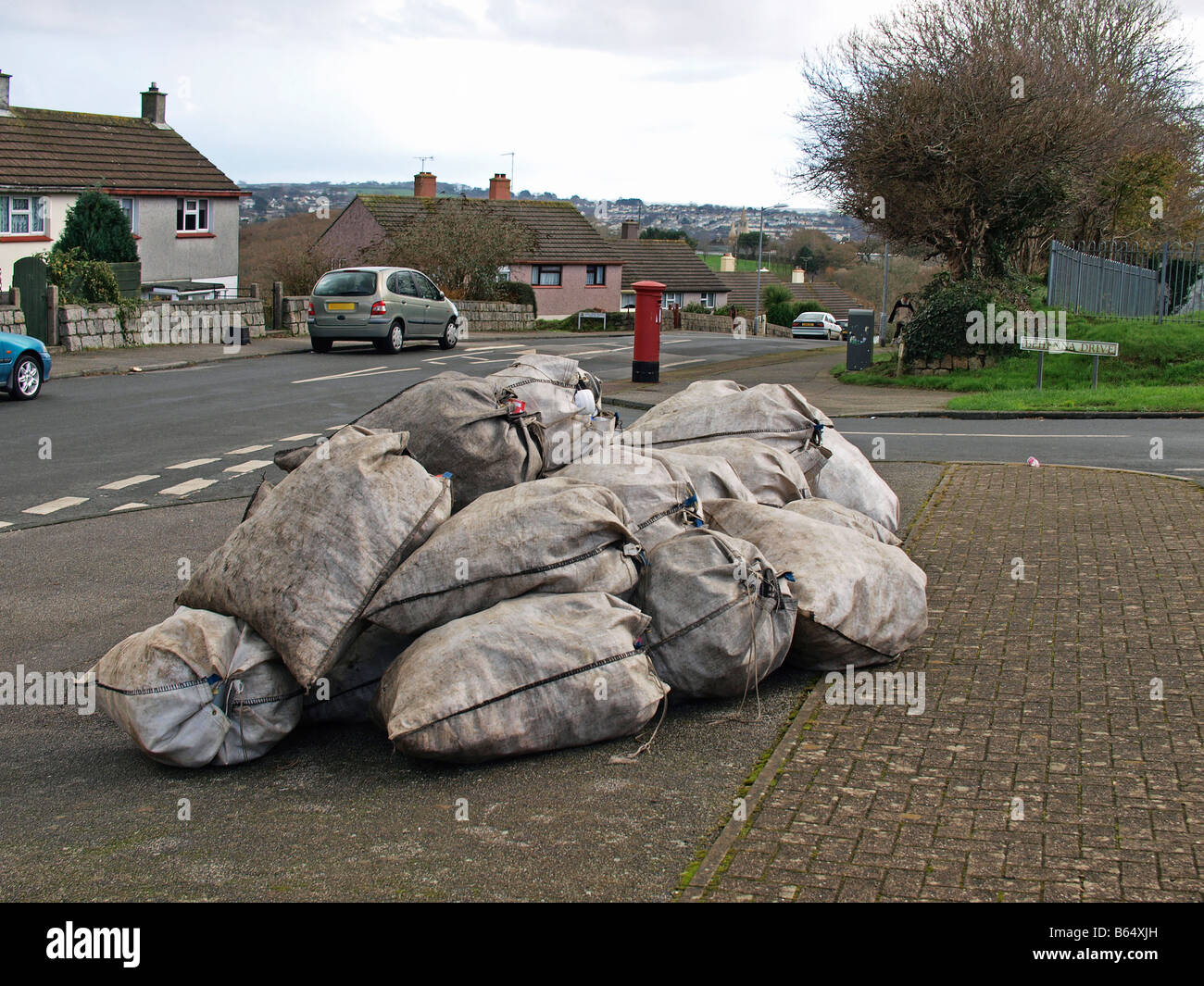 Bags recycle hires stock photography and images Alamy