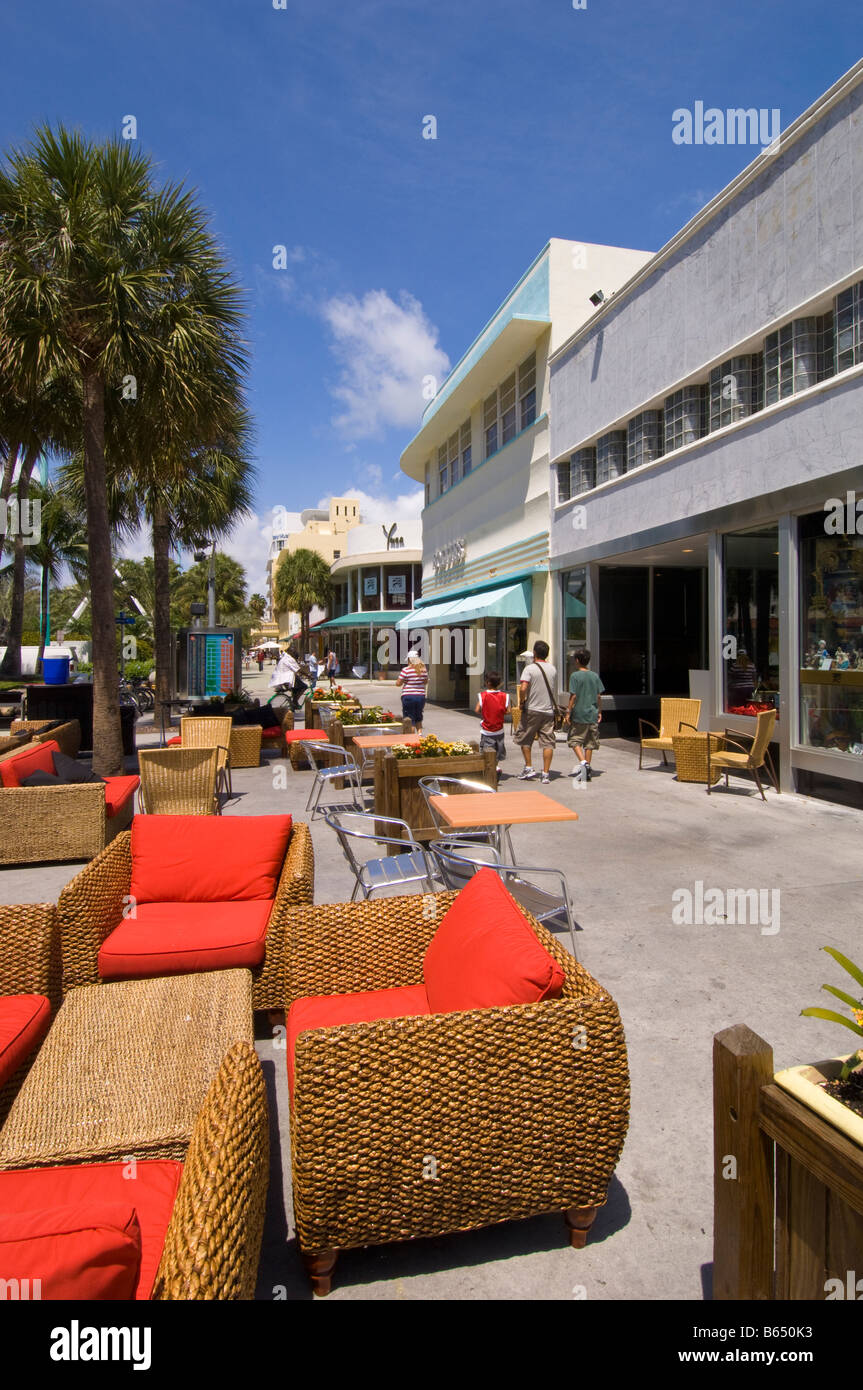 Shops and restaurants on Lincoln Road "Art Deco district" "South Beach" Miami Florida USA Stock