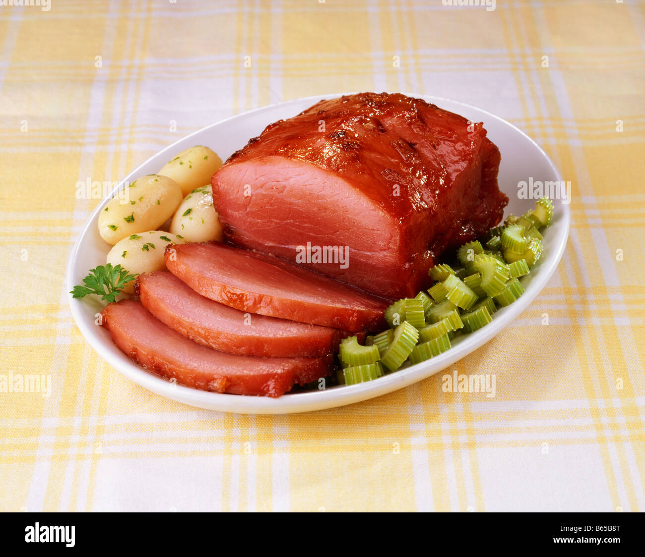 traditional sunday dinner Stock Photo - Alamy