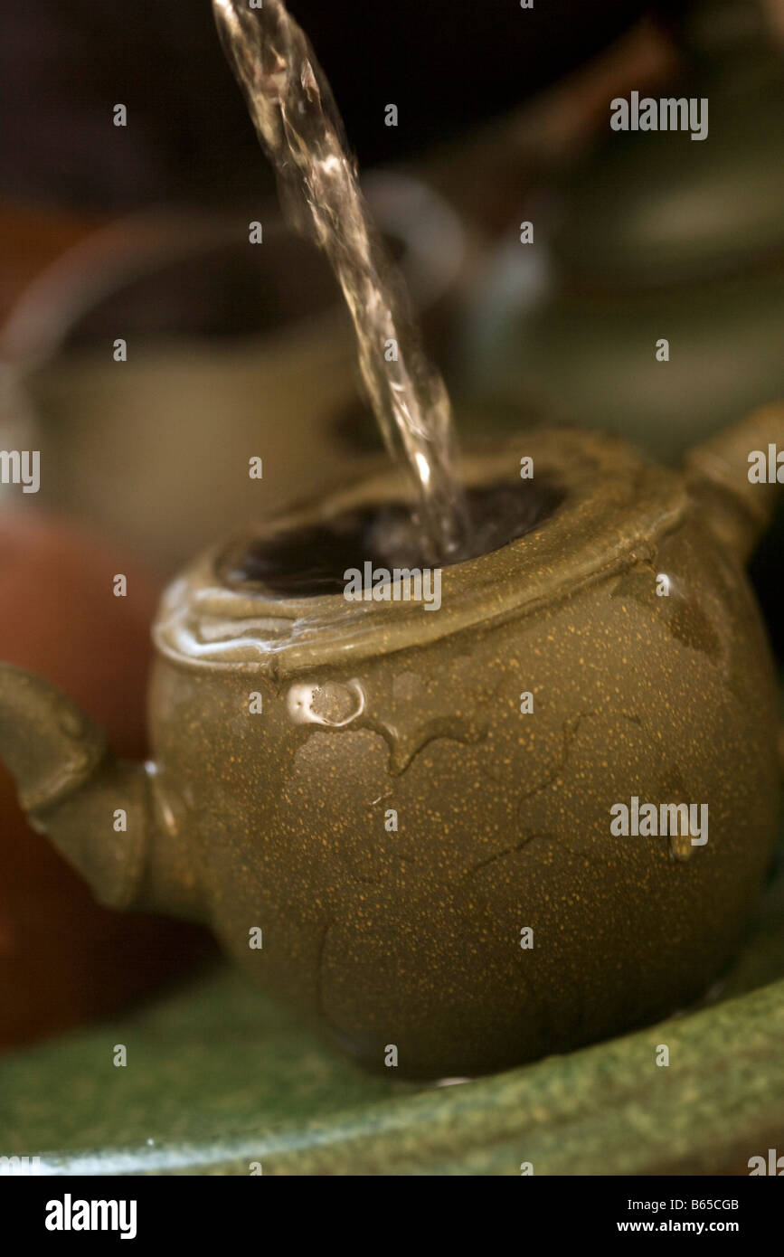 Pour Hot Water Into Tea Pot High Resolution Stock Photography and Images Alamy