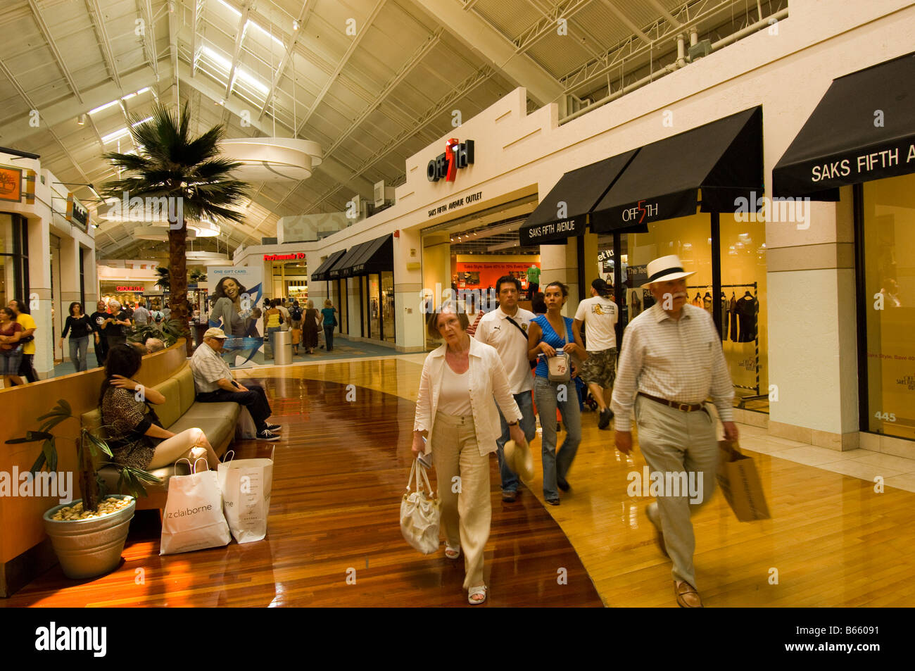 Sawgrass mills mall hi-res stock photography and images - Alamy