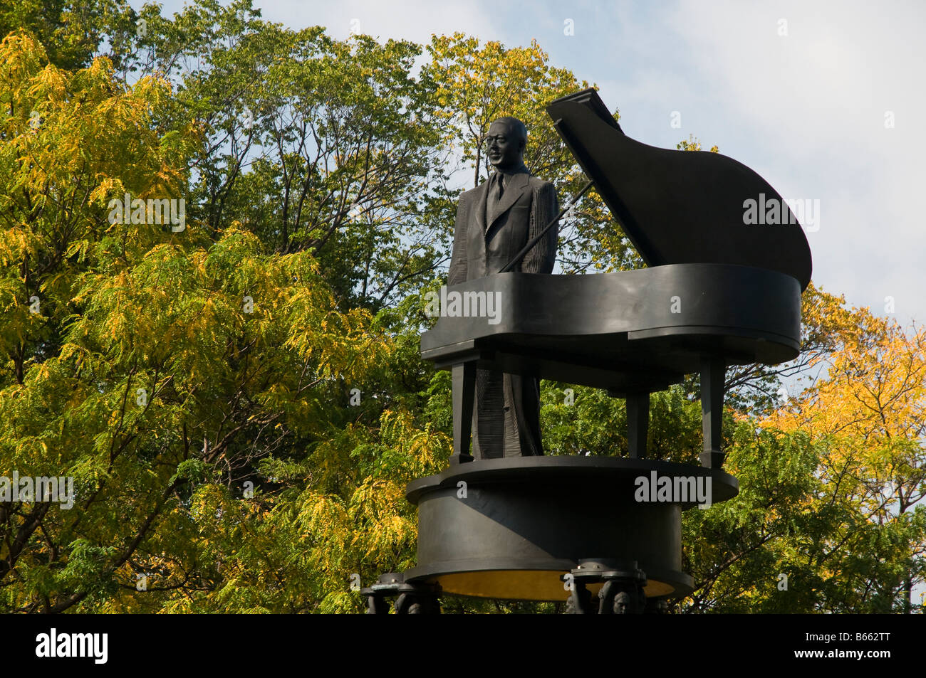 Duke Ellington Statue Harlem Hi Res Stock Photography And Images Alamy Duke Ellington Statue Harlem Hi Res Stock Photography And Images Alamy