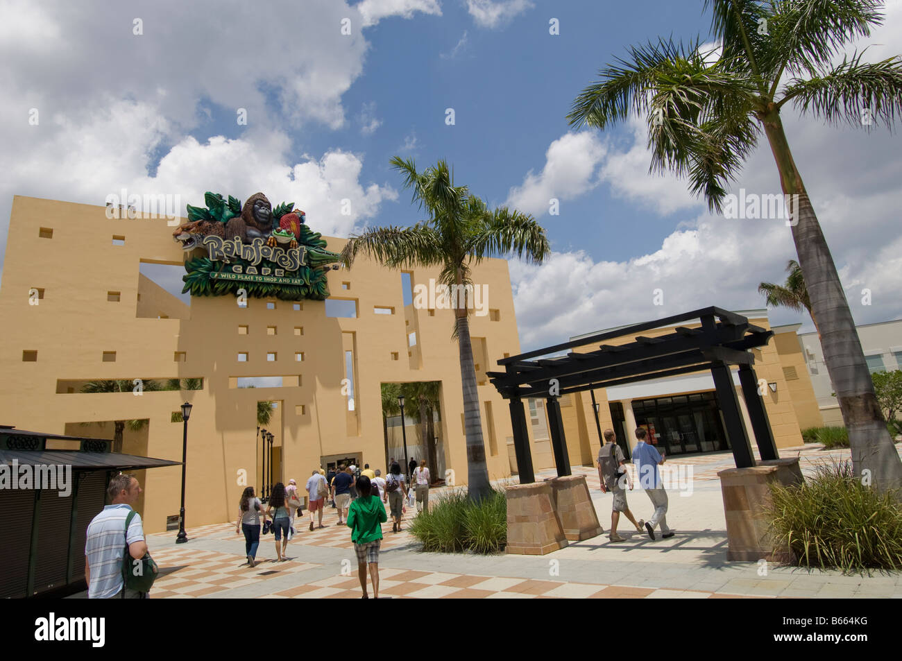 Sawgrass Mills Mall Sunrise Florida Scene Photo Editorial Photography -  Image of foodcourt, america: 153158122