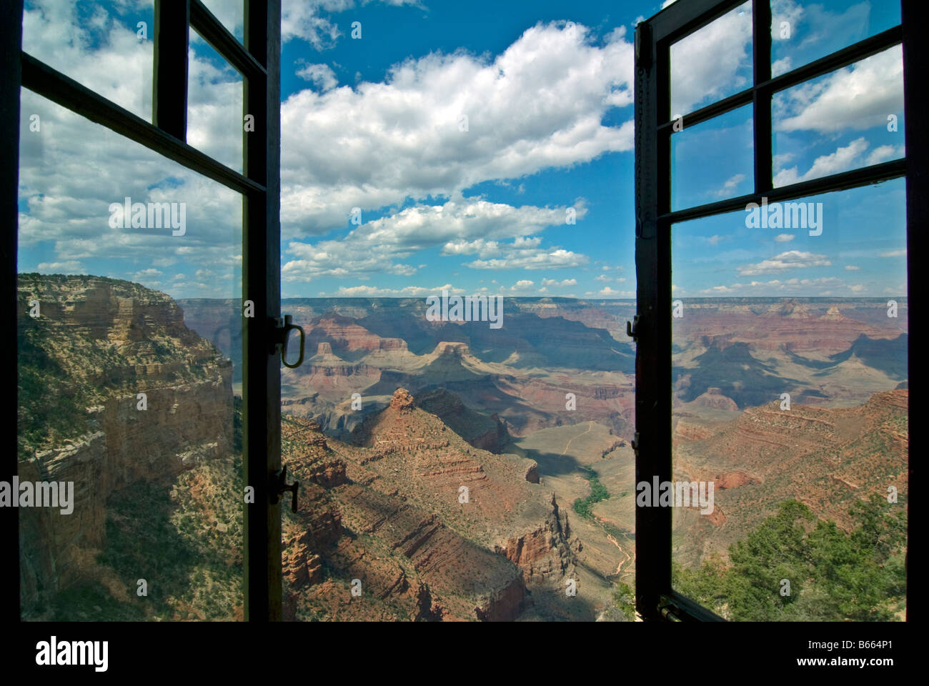 South rim grand canyon mule hi-res stock photography and images - Alamy