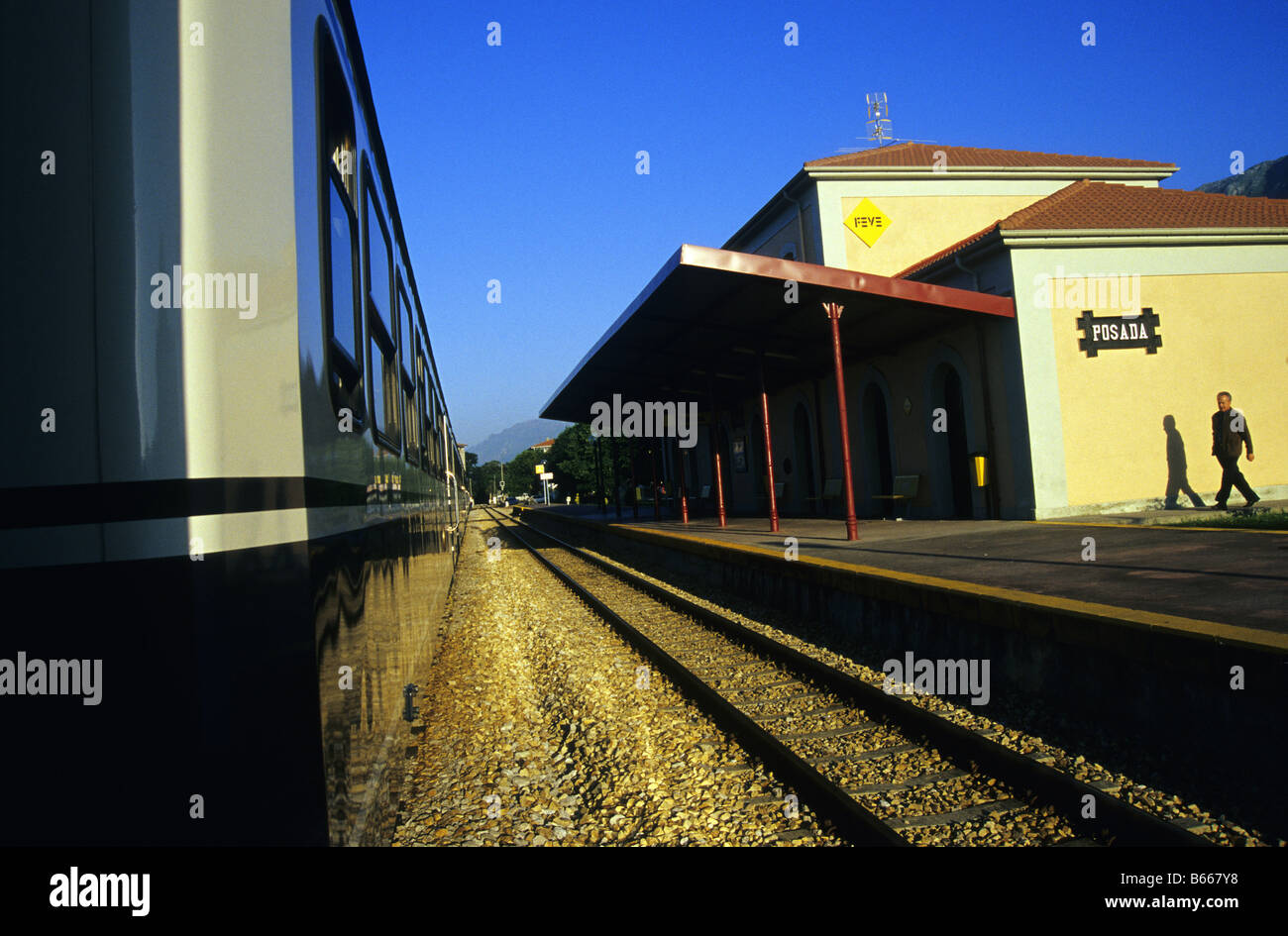 Posada station in Asturias TRANSCANTABRIAN TRAIN through the north of SPAIN Stock Photo