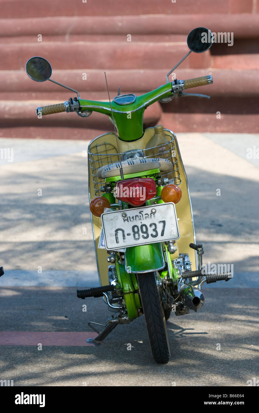 Honda 70 motorbike hi-res stock photography and images - Alamy