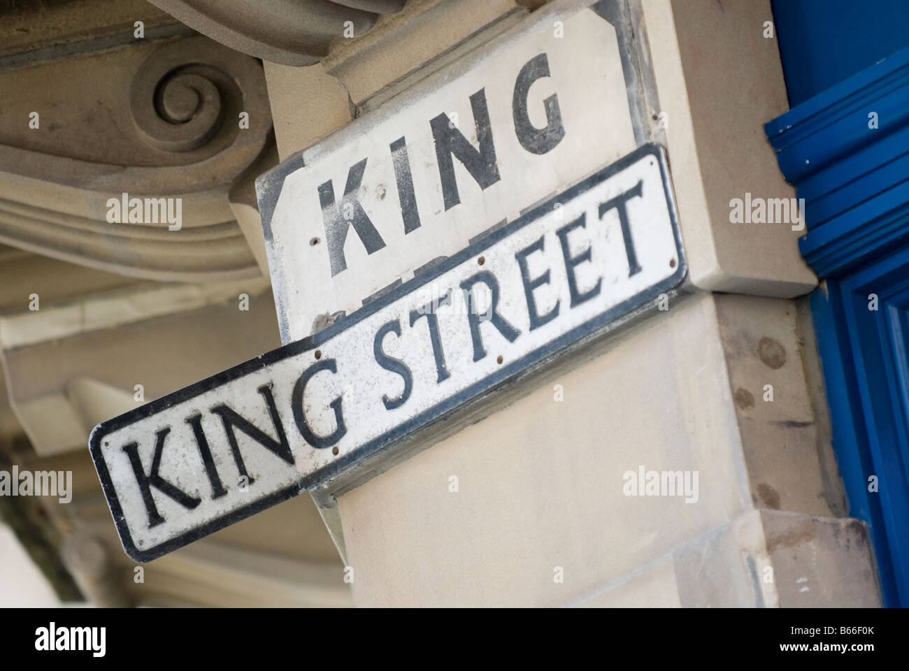 King Street sign on ornate building Stock Photo Alamy