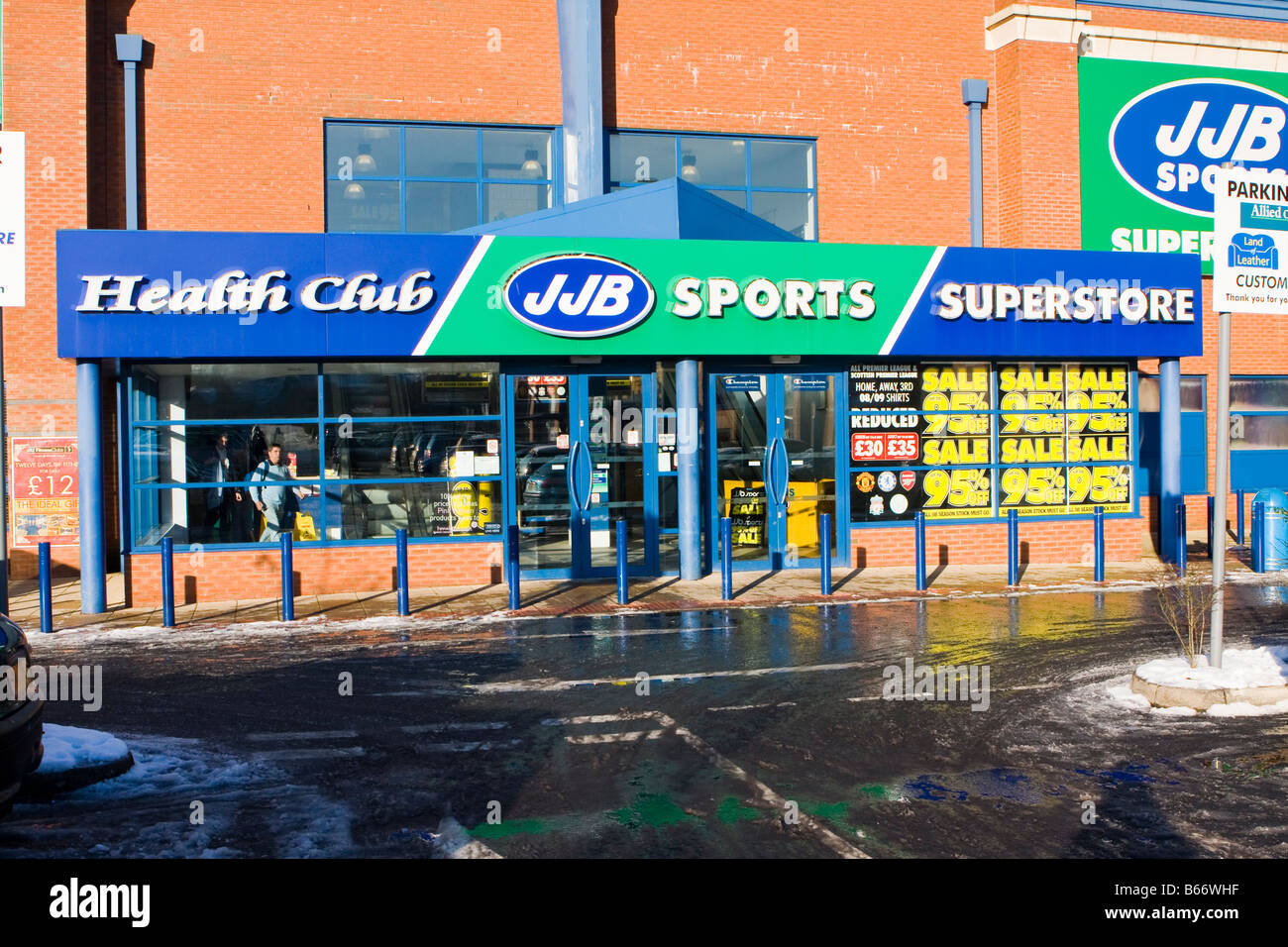 JJB sports superstore and health club Stock Photo Alamy