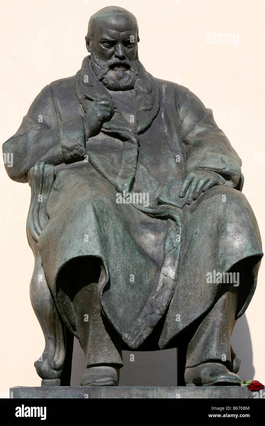 Statue of the 19th century Russian playwright and dramatist Alexander Nikolayevich Ostrovsky (1823-1886) in Moscow, Russia Stock Photo