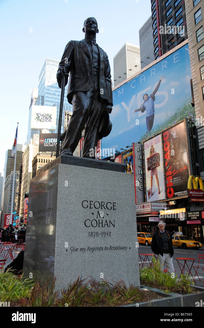 George M Cohan statue on Broadway New York America USA Stock Photo