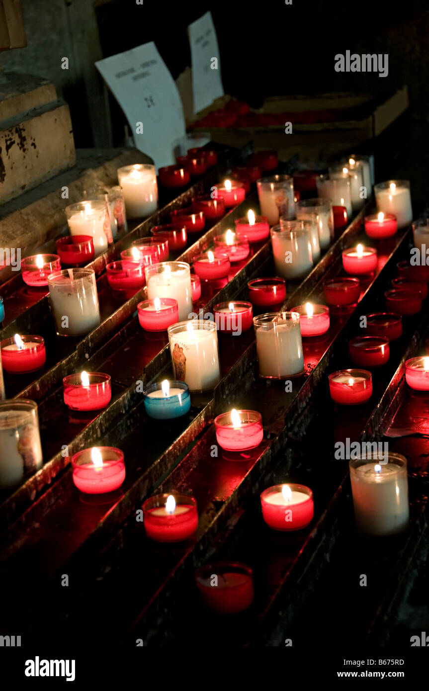 images of candles in churches in which a prayer is made and a candle