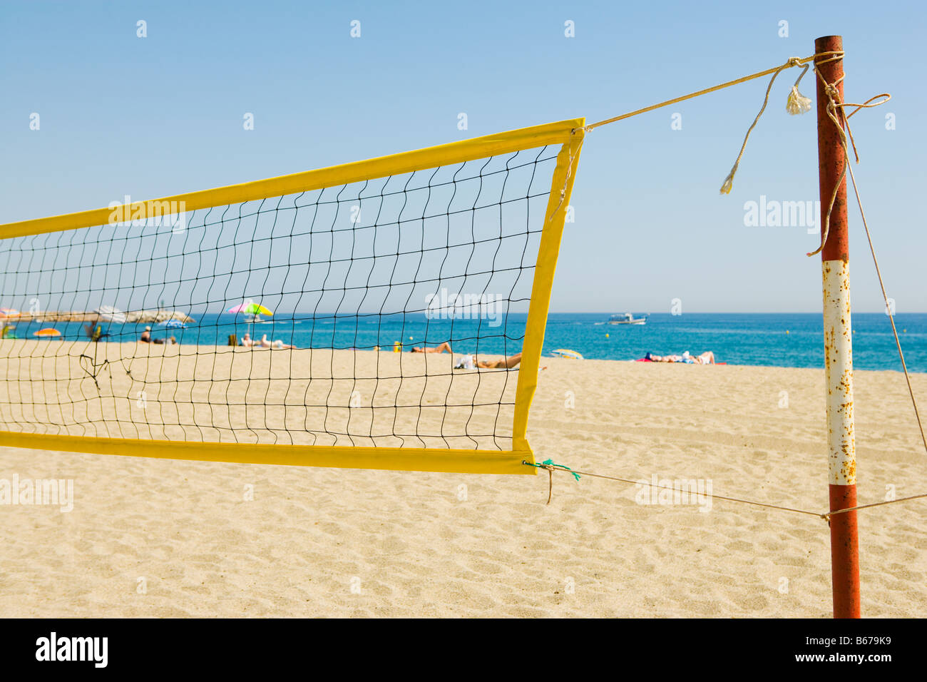 Volleyball net on beach Stock Photo Alamy