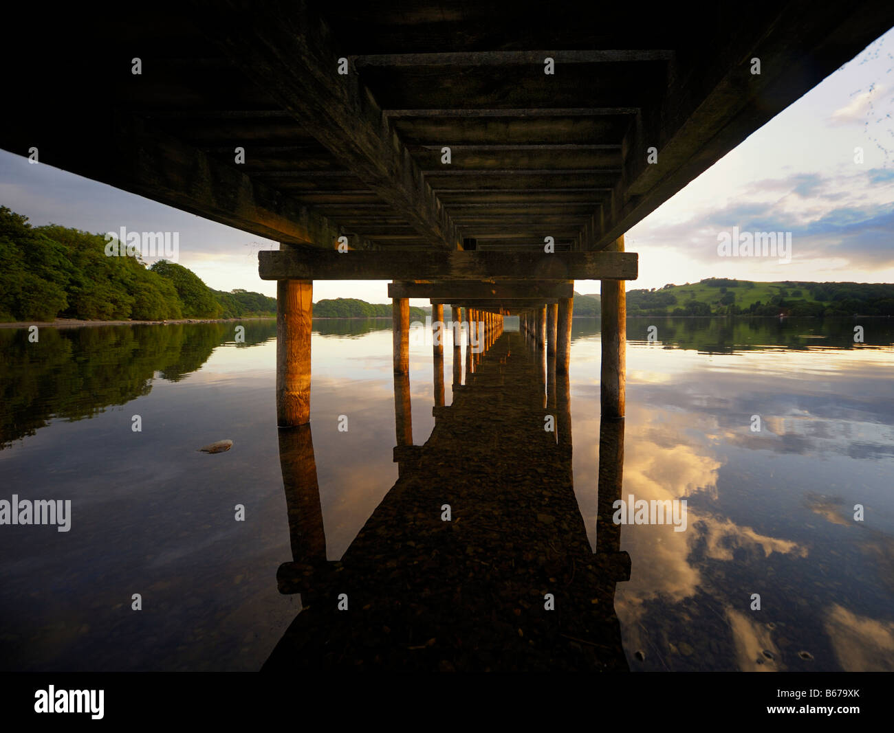 Jetty under water hi-res stock photography and images - Alamy