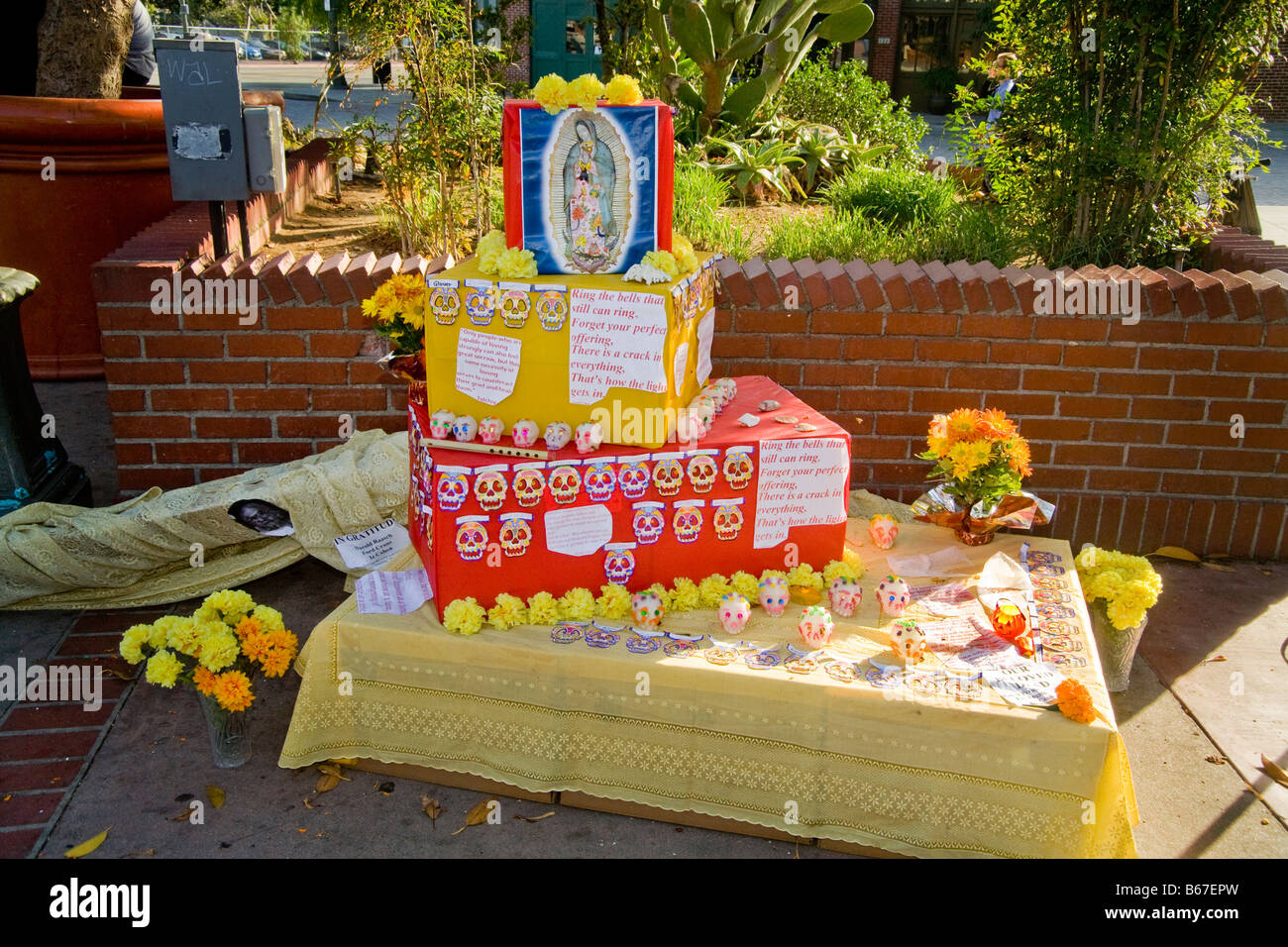 Altar honoring a deceased person to celebrate the Day of the Dead in Los Angeles, Mexican memorial to the dead Stock Photo