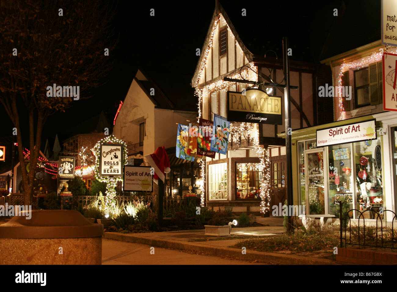 Downtown richmond virginia in christmas hires stock photography and