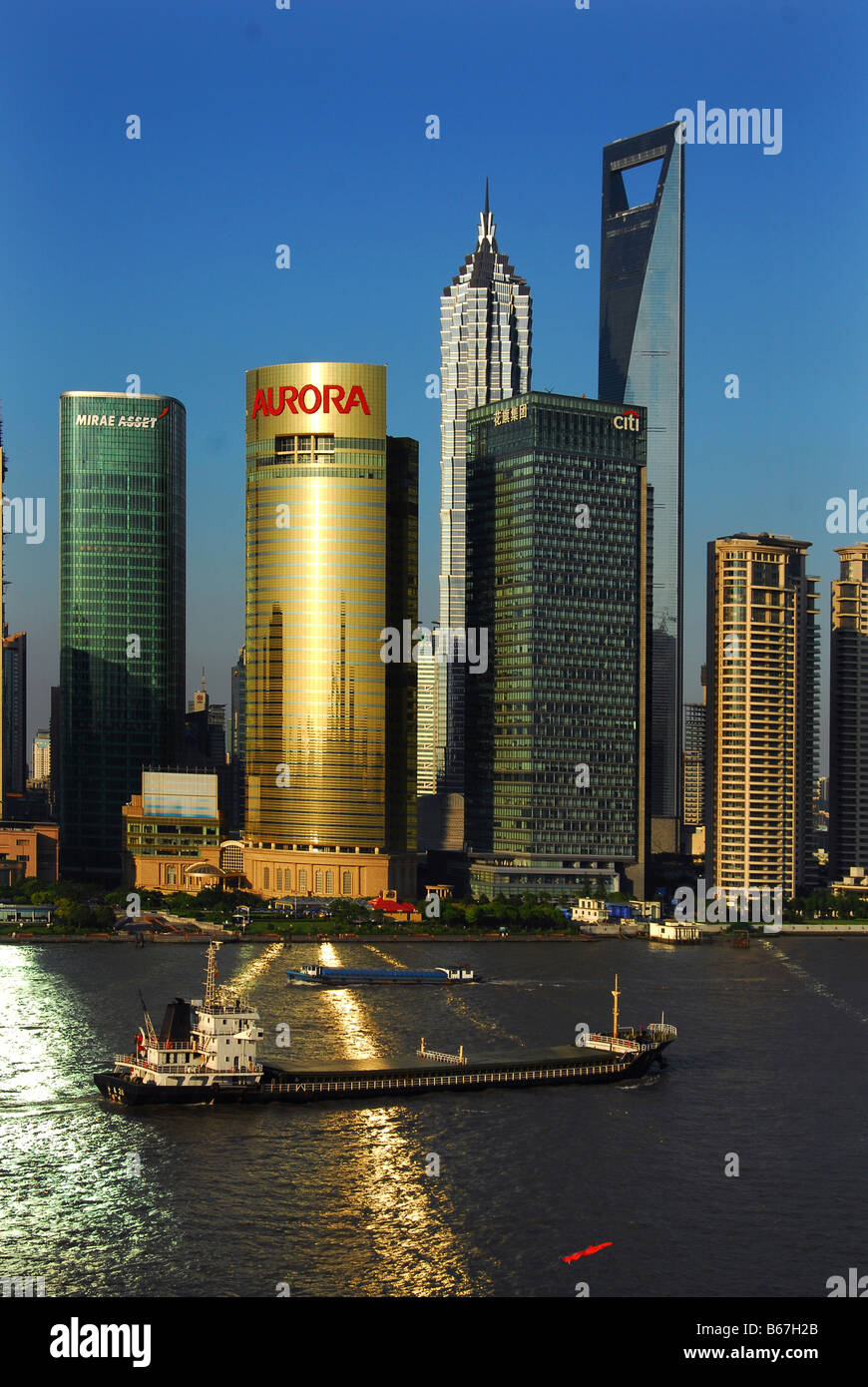 Grand Hyatt Shanghai High Resolution Stock Photography and Images - Alamy
