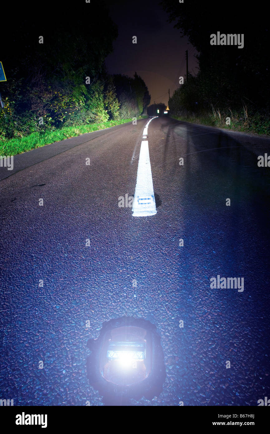 Road Reflectors Night High Resolution Stock Photography And Images Alamy