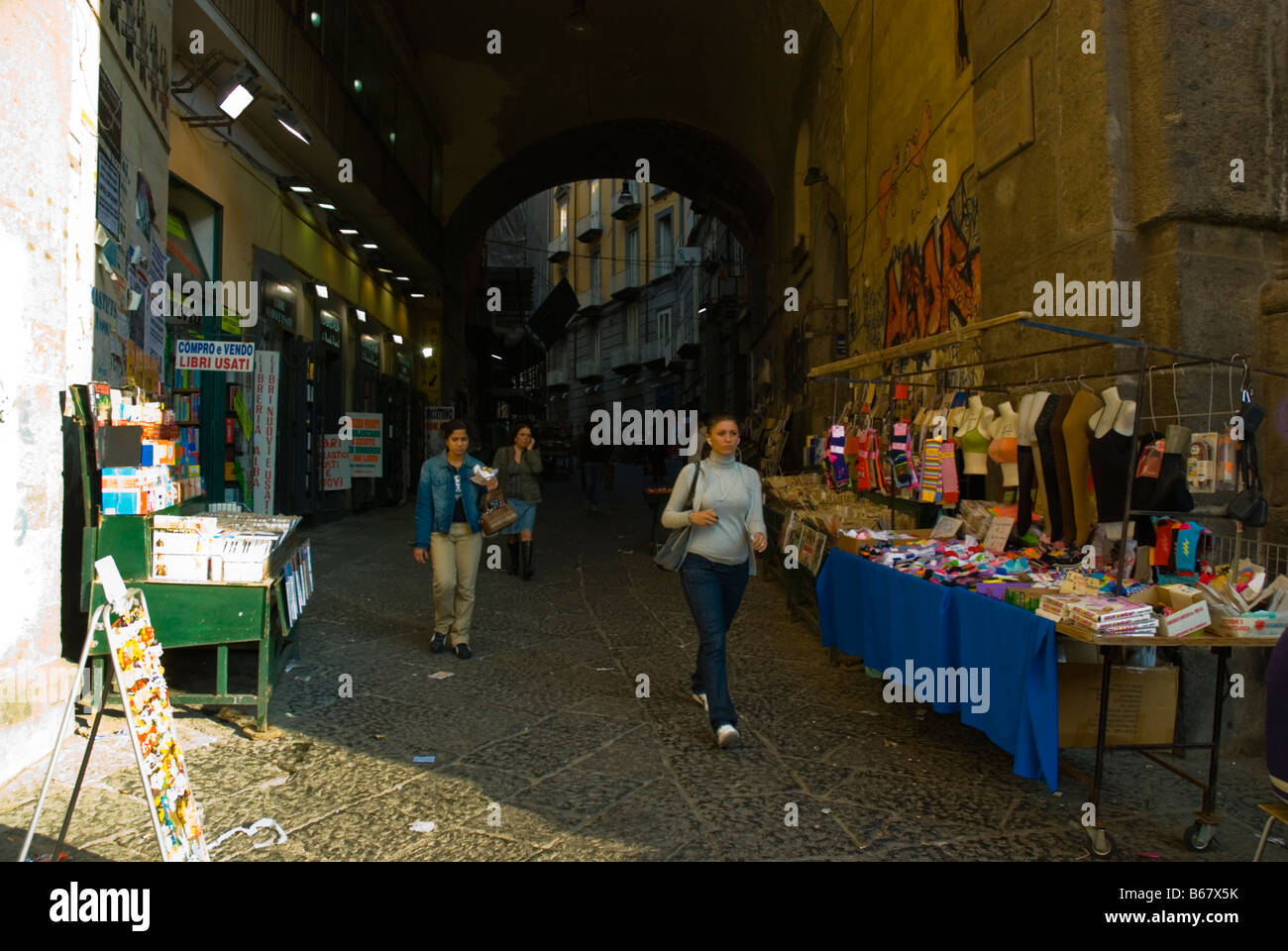 Square in naples italy hi-res stock photography and images - Alamy