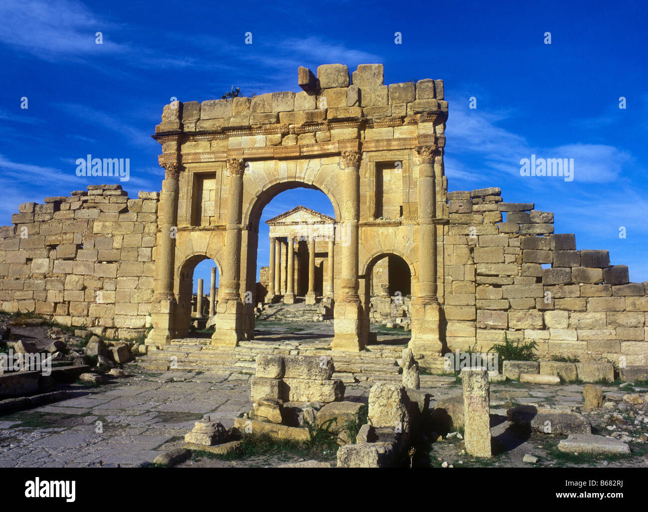 The ancient Roman ruins of Sbeitla (Sufetula) near the city of Kasserine Stock Photo