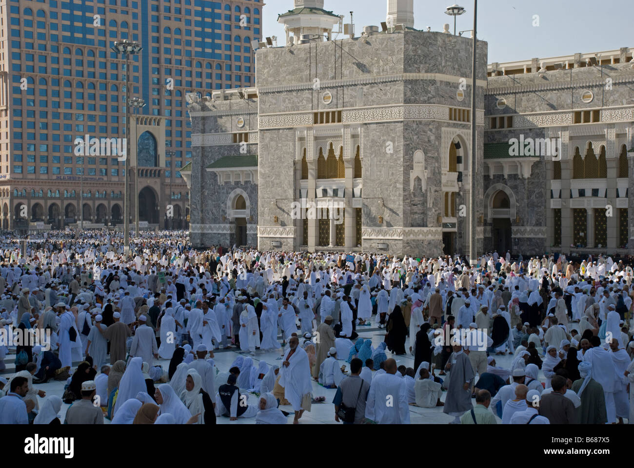 Muslim pilgrims approaching Masjid al Haram to pray the afternoon asr