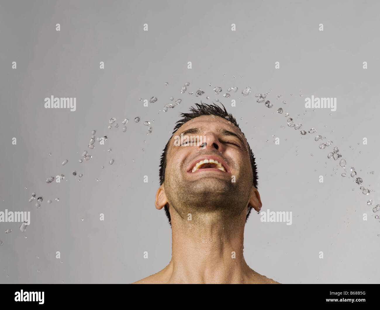 Head wetting hi-res stock photography and images - Alamy