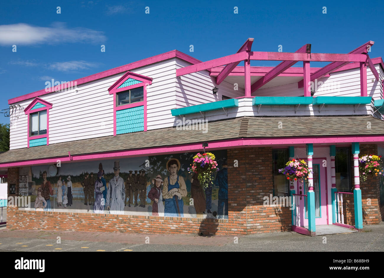Chemainus wall murals hires stock photography and images Alamy
