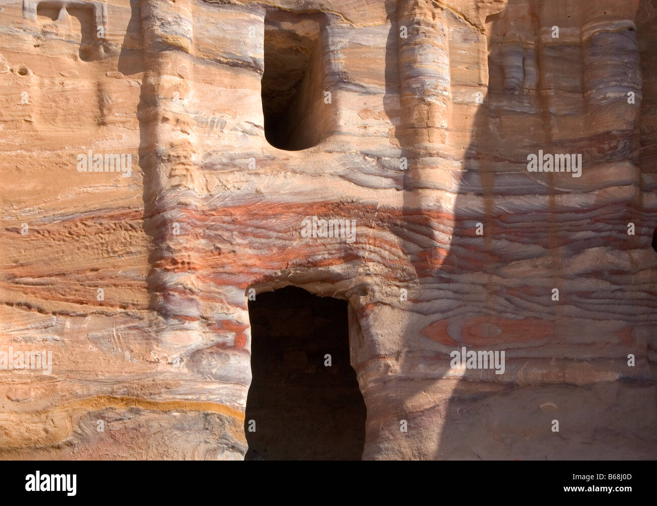 Nabatean tomb at Petra, Jordan Stock Photo