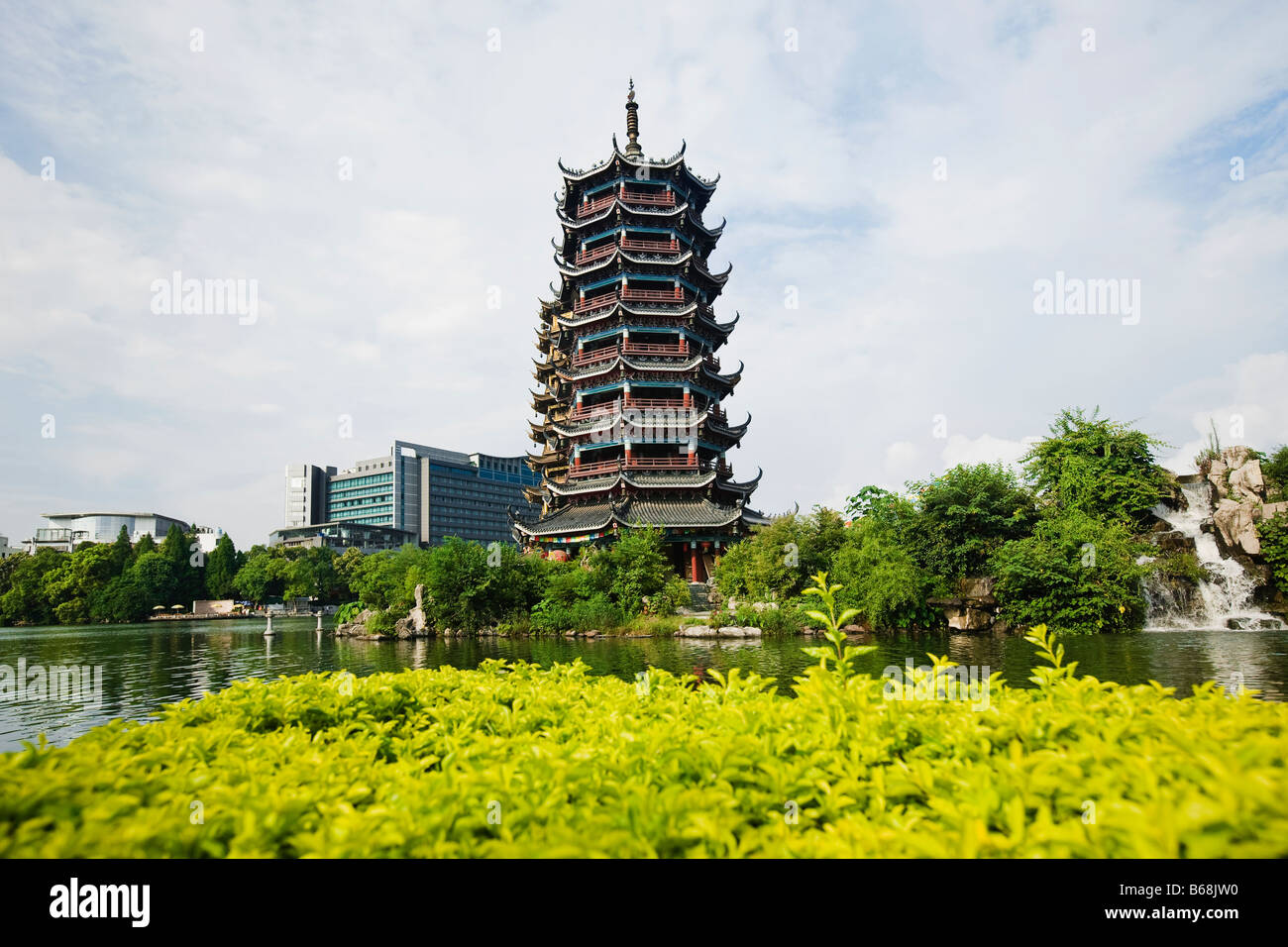 Pagoda at lakeside, Banyan Lake, Guilin, Guangxi Province, China Stock Photo