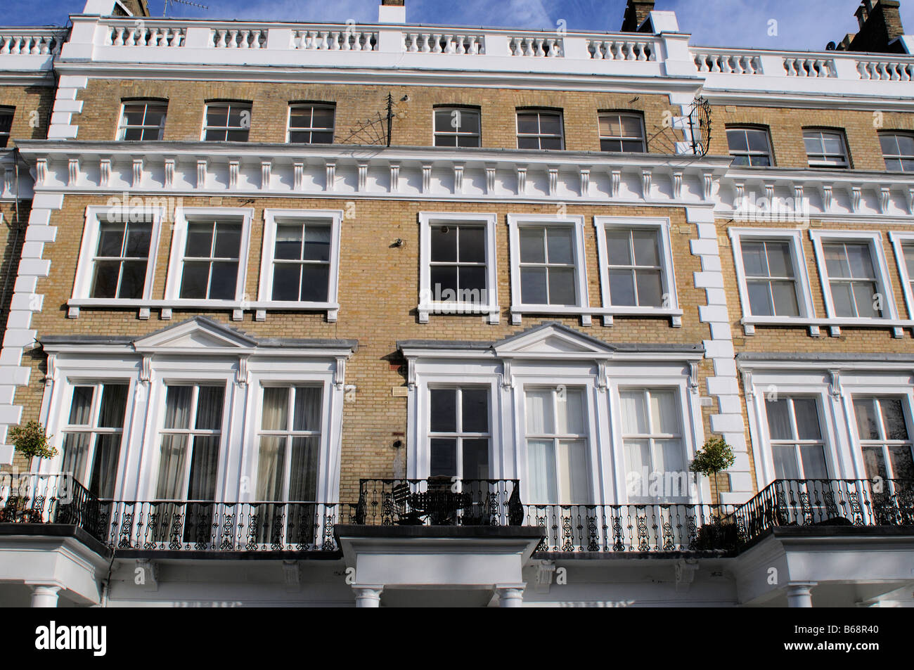 Onslow gardens hires stock photography and images Alamy