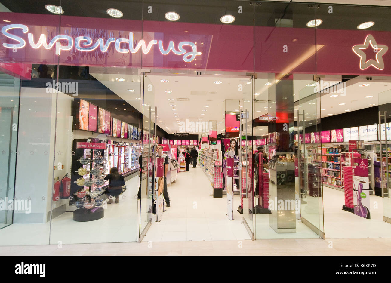 Superdrug hires stock photography and images Alamy