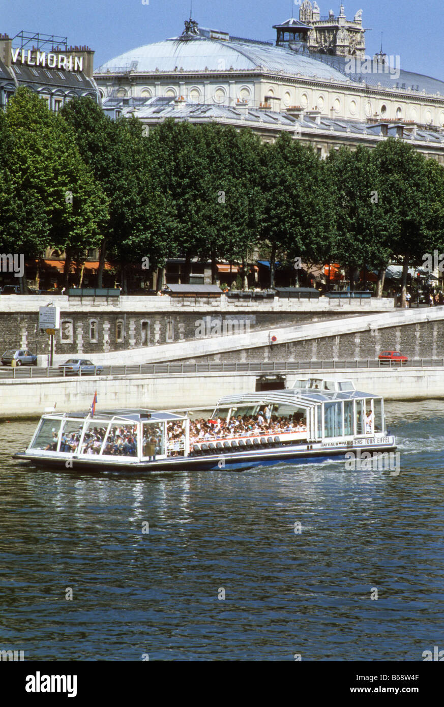 Bateaux Mouche tourist boat on Seine River, Paris Stock Photo