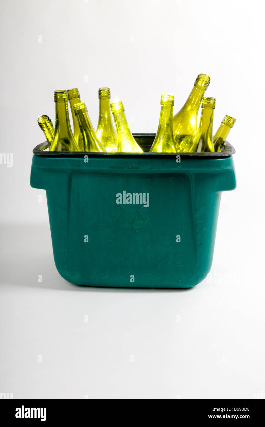Recycling kerbside box hi-res stock photography and images - Alamy