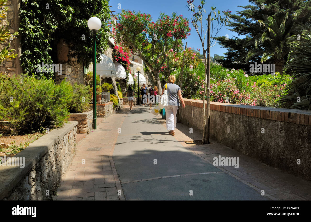 Via G. Matteotti leads to the Giardini di Augusto, Gardens of Augustus, Capri town, Capri Island, Campania, Italy, Europe. Stock Photo