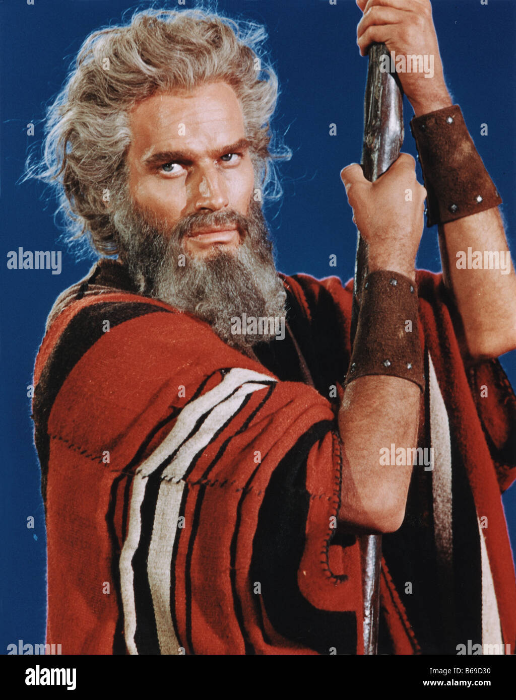 THE TEN COMMANDMENTS Charlton Heston as Moses in the 1956 Paramount film Stock Photo