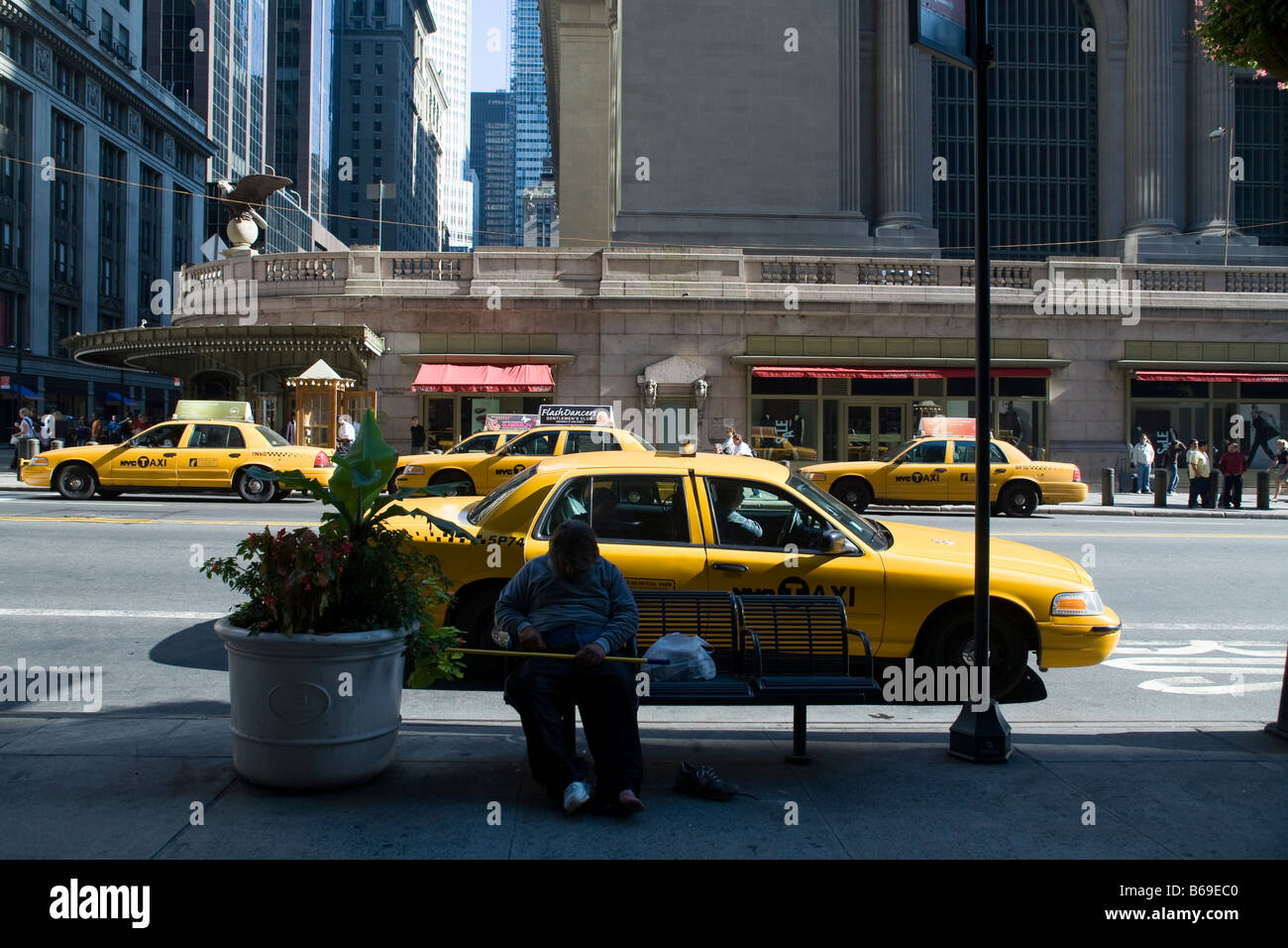 New York City 42nd Street Stock Photo - Alamy