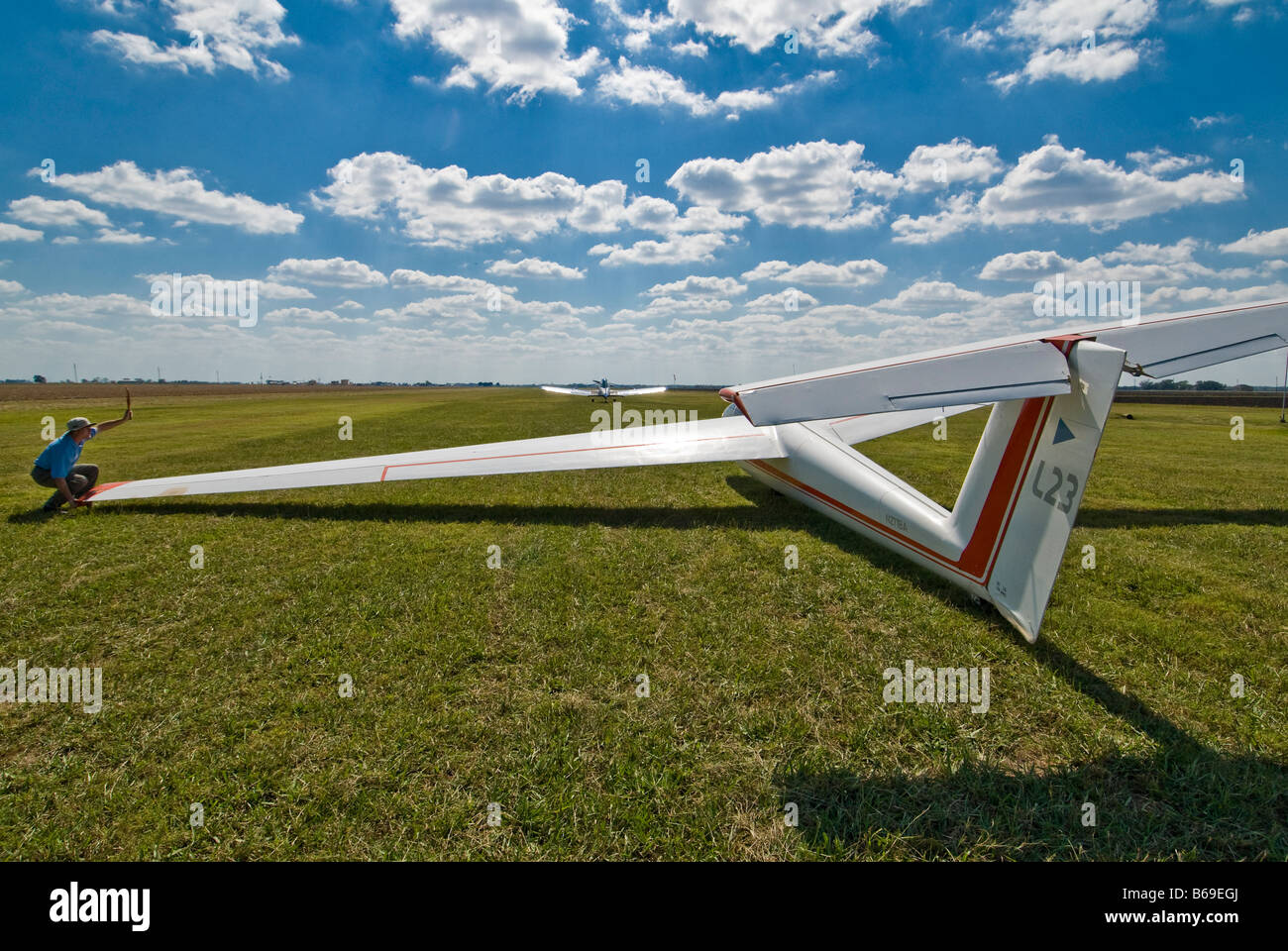 Blanik L23 glider prepares for launch, Greater Houston Soaring