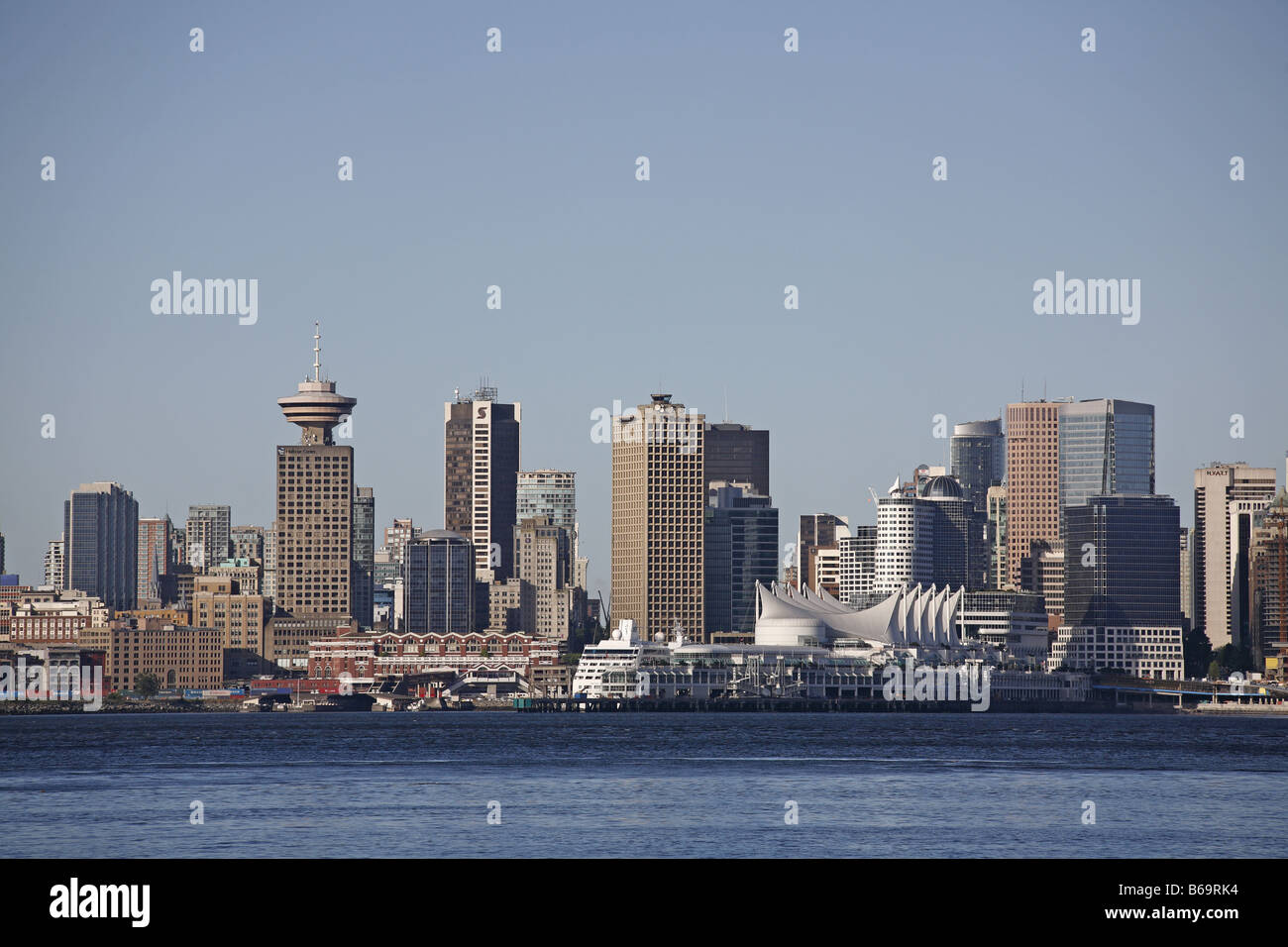 Canada Kanada BC Britisch British Columbia Vancouver Skyline Canada Place The Lookout Burrard Inlet Stock Photo