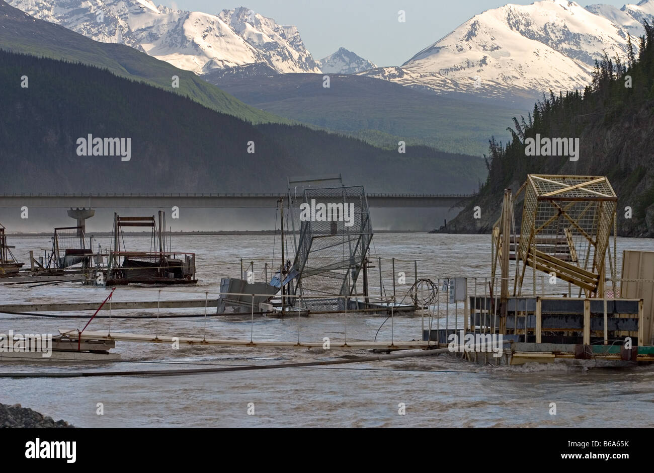 Copper river salmon fishing hi-res stock photography and images - Alamy