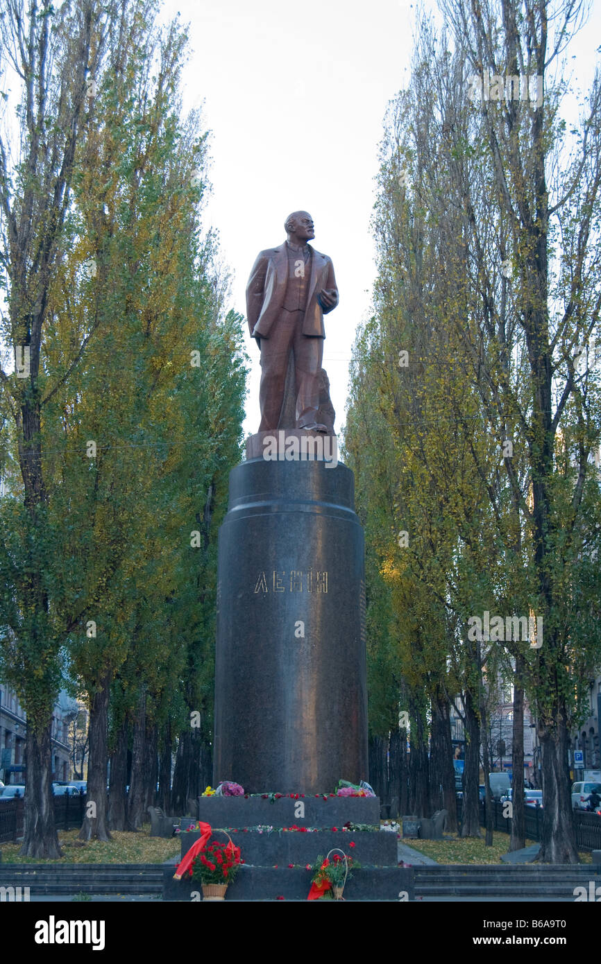 Statue vladimir kiev hires stock photography and images Alamy